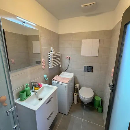 Barevný úlet - Apartamento Písek